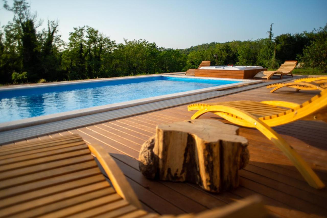 Julijud, Heated Pool, Jacuzzi, Dome And Sauna Brajkovici  Ngoại thất bức ảnh